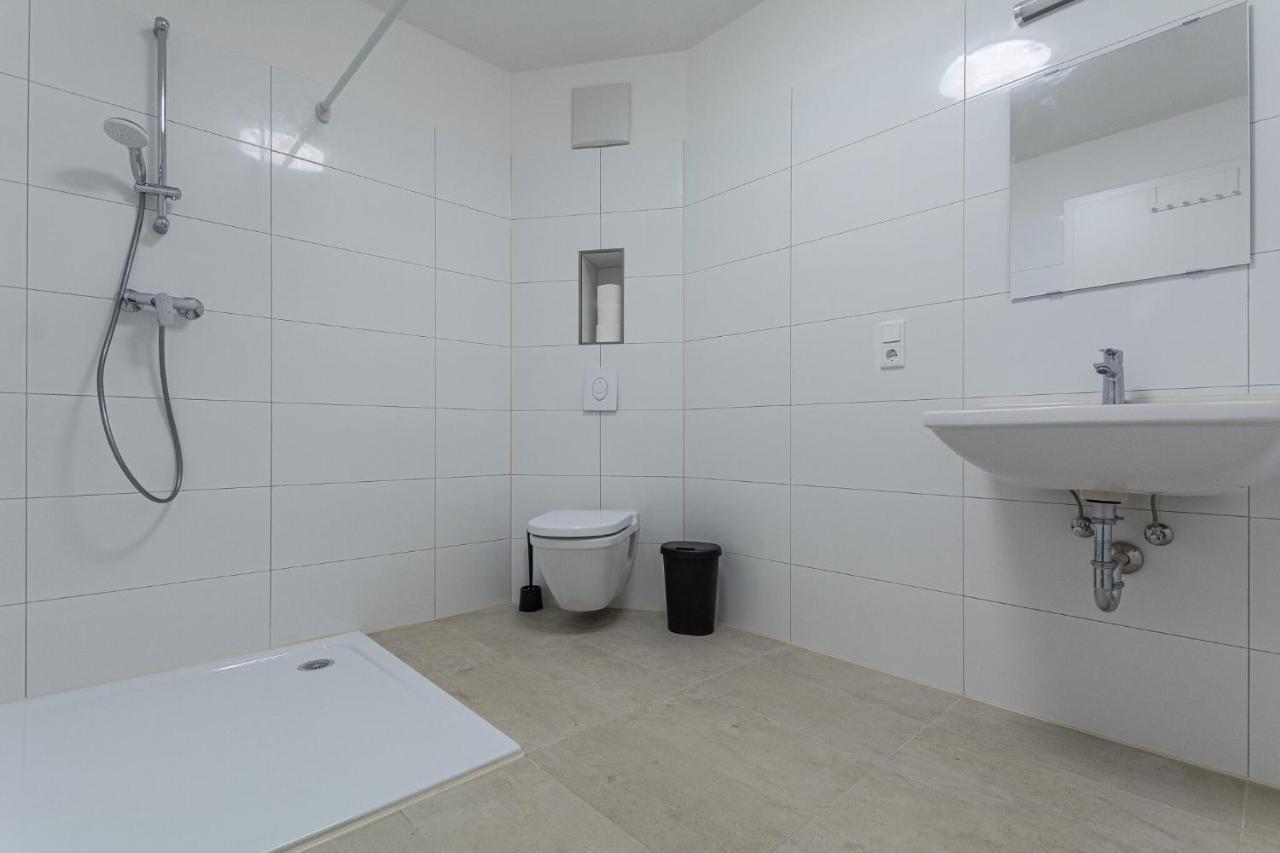 T&K Apartments - Bergisch Gladbach - 3 Comfortable Apartments - 18 Min To Fair Messe Cologne Exterior photo